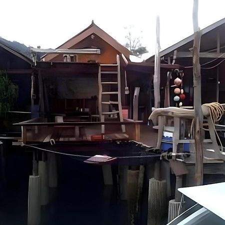Peacock Hostel Ko Lanta Buitenkant foto