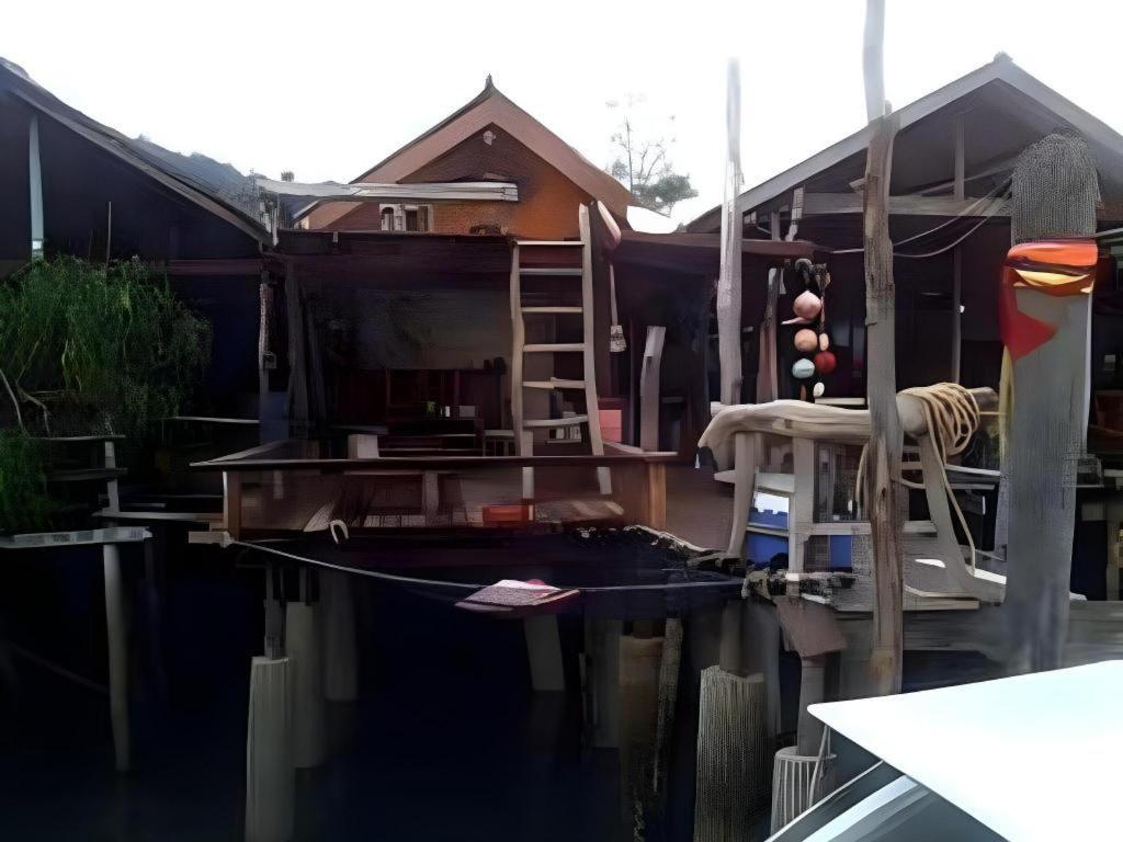 Peacock Hostel Ko Lanta Buitenkant foto