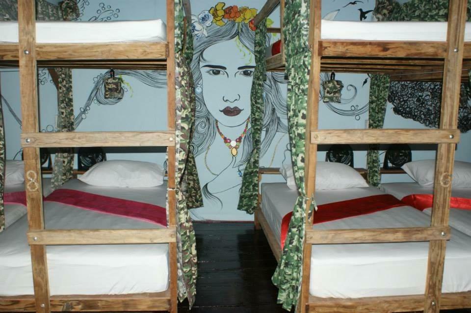 Peacock Hostel Ko Lanta Buitenkant foto